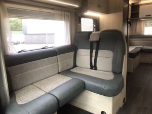 Picture of Auto-trail F-Line F72 2.0