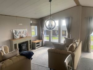 Picture of Debonair Luxury Lodge at Three Lochs